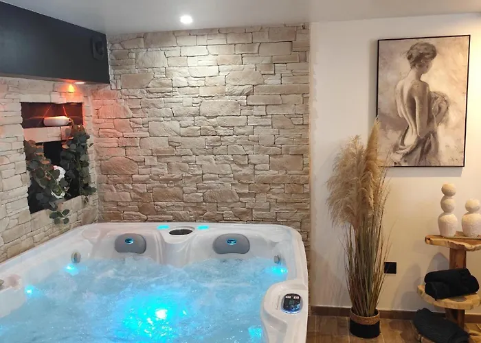 Chateau De La Sagesse Daire *